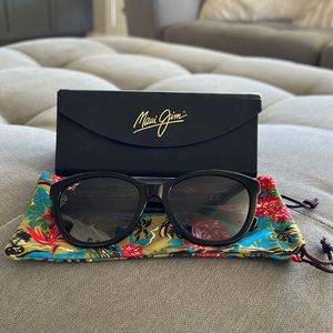 Maui Jim Black Canna Sunglasses